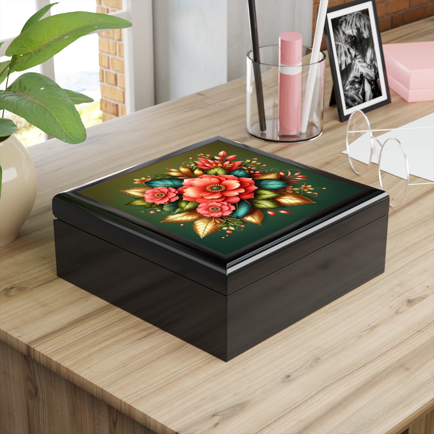 Floral Jewelry Box – Elegant Storage for Keepsakes and Accessories