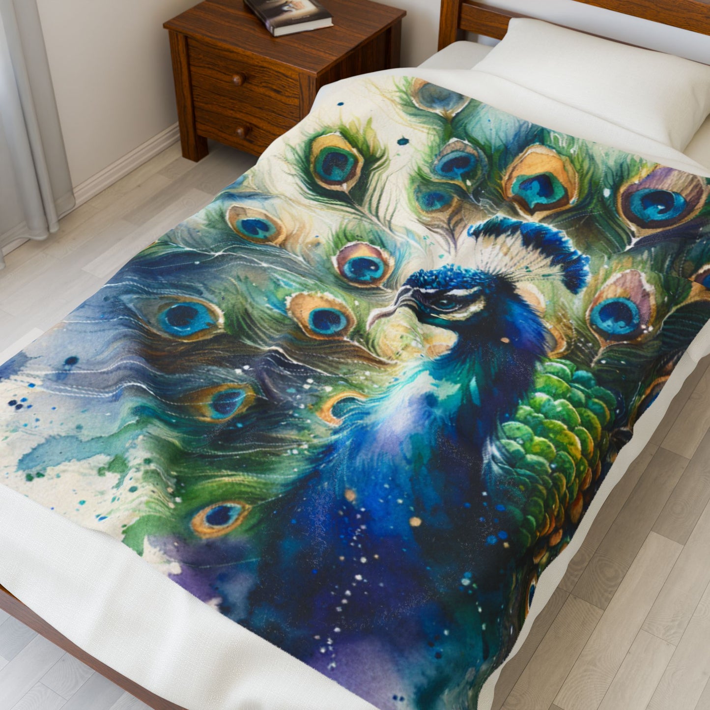 Artistic Peacock Velveteen Plush Blanket - Cozy Decorative Throw for Home