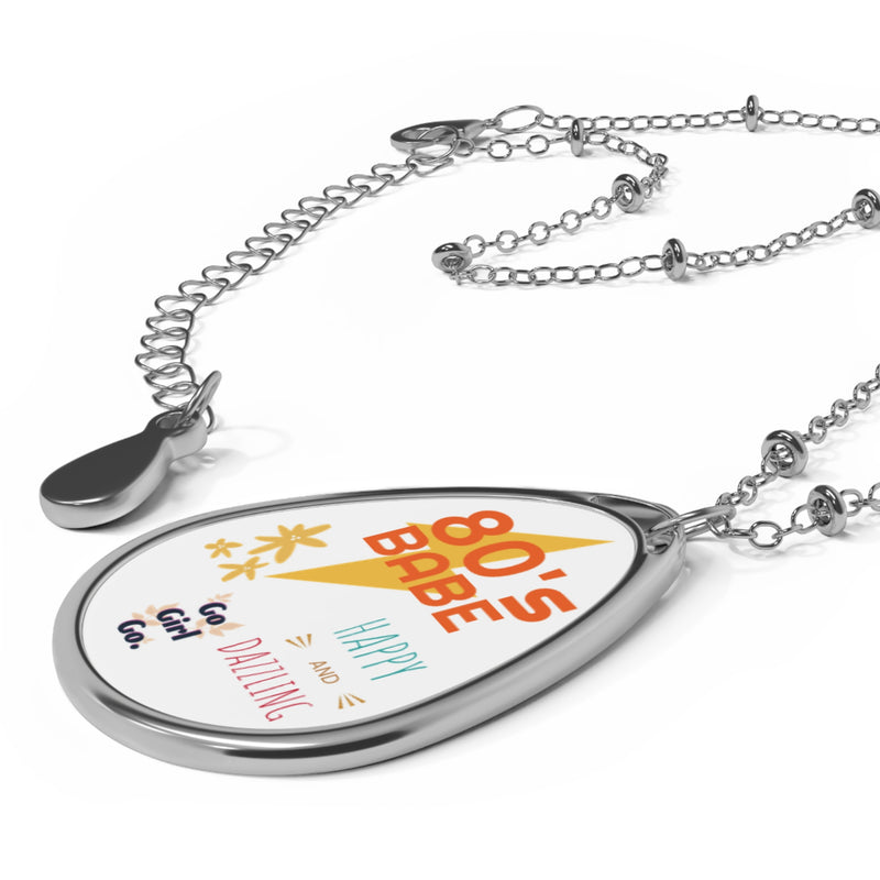 80's Babe Oval Necklace - Happy & Dazzling Jewelry for Retro Lovers