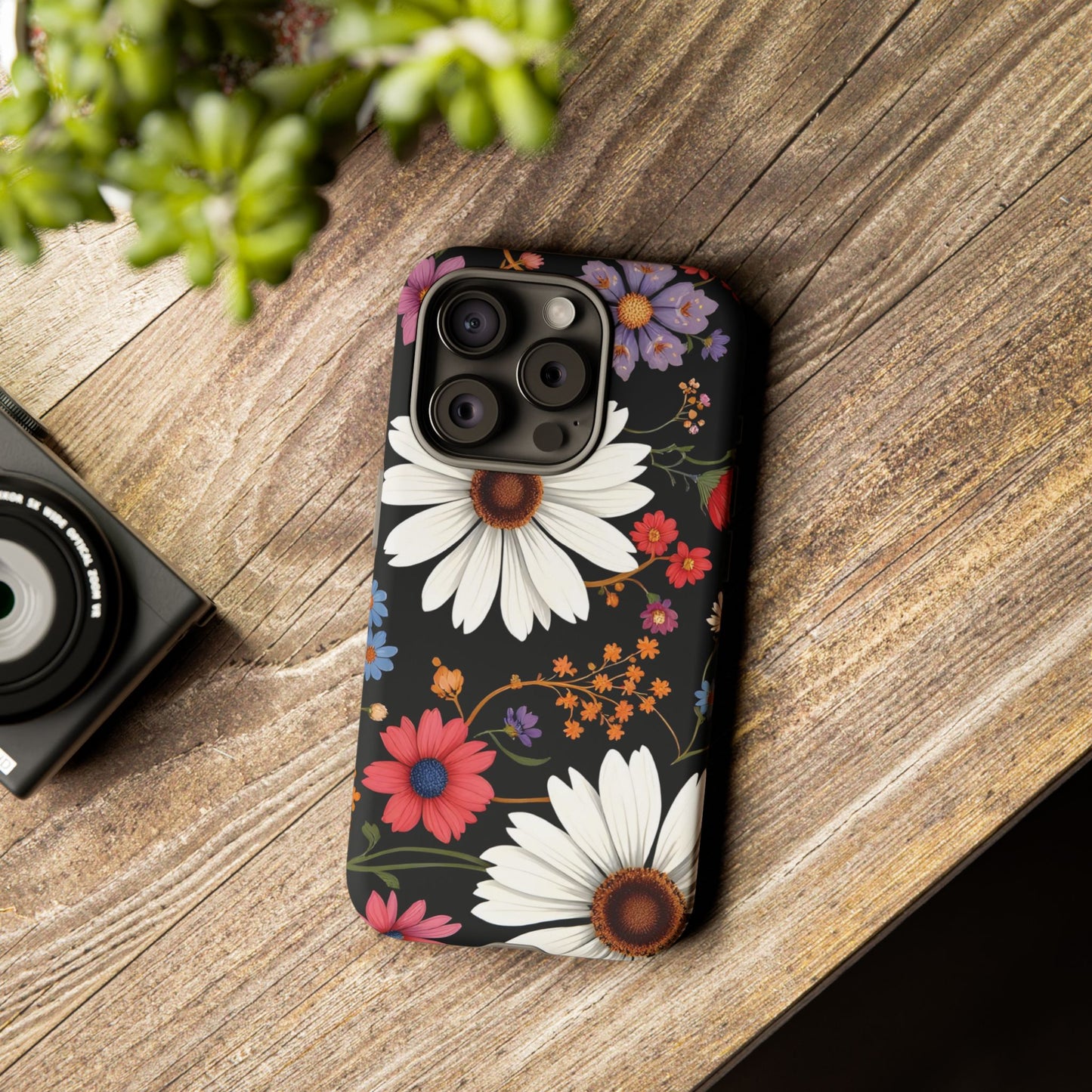 Floral Tough Phone Case - Elegant Daisy Design for Nature Lovers