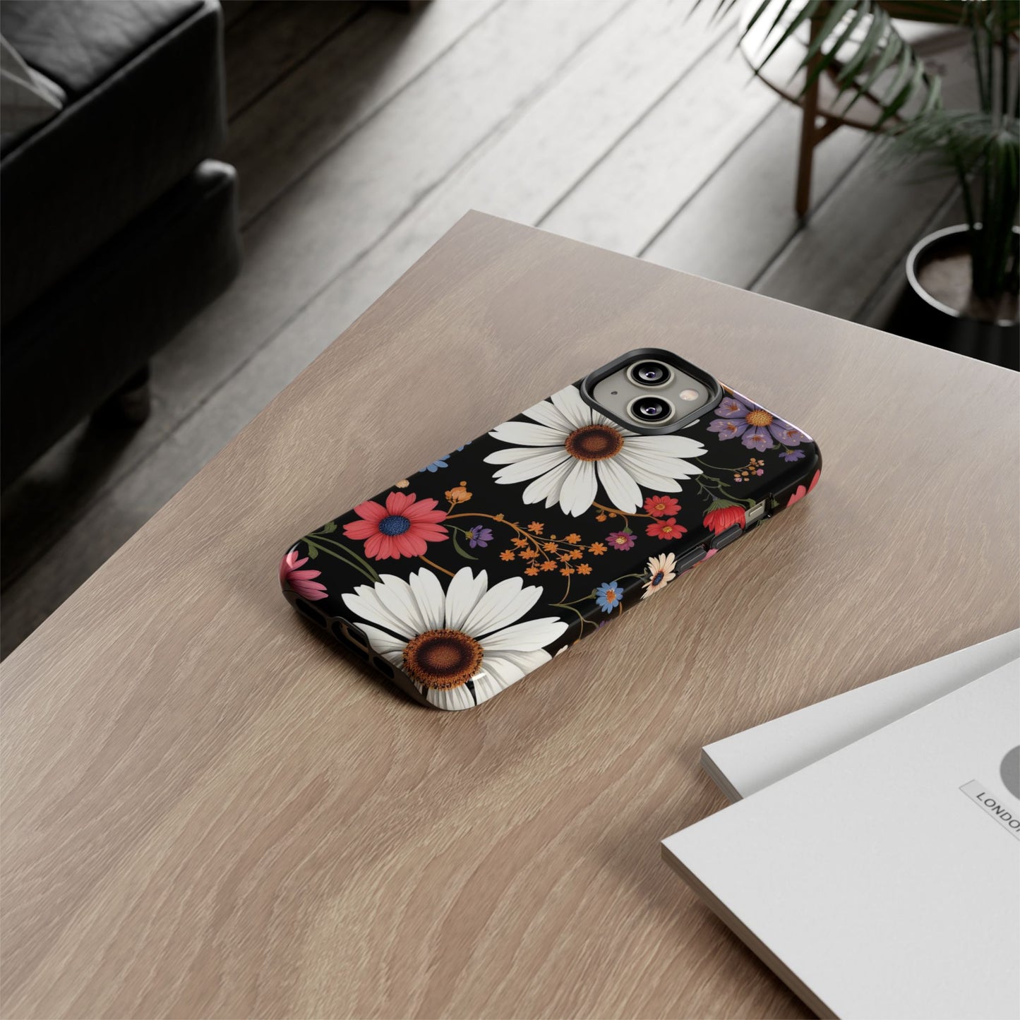 Floral Tough Phone Case - Elegant Daisy Design for Nature Lovers